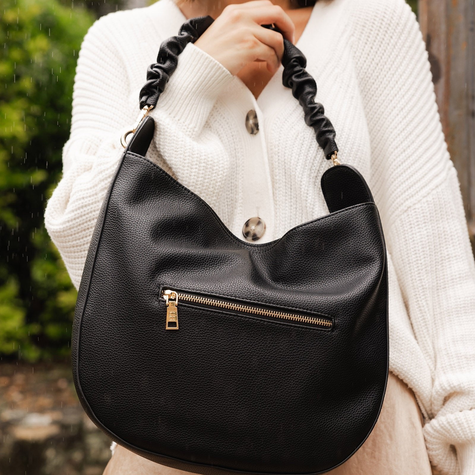 Emily Shoulder Bag