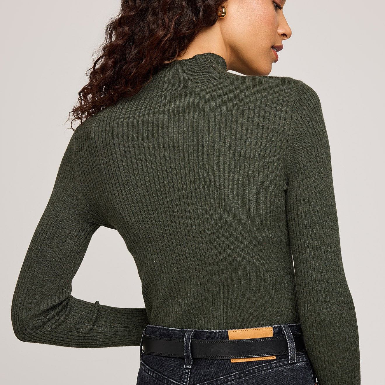 Arlen Ribbed Knit Top / Sweater