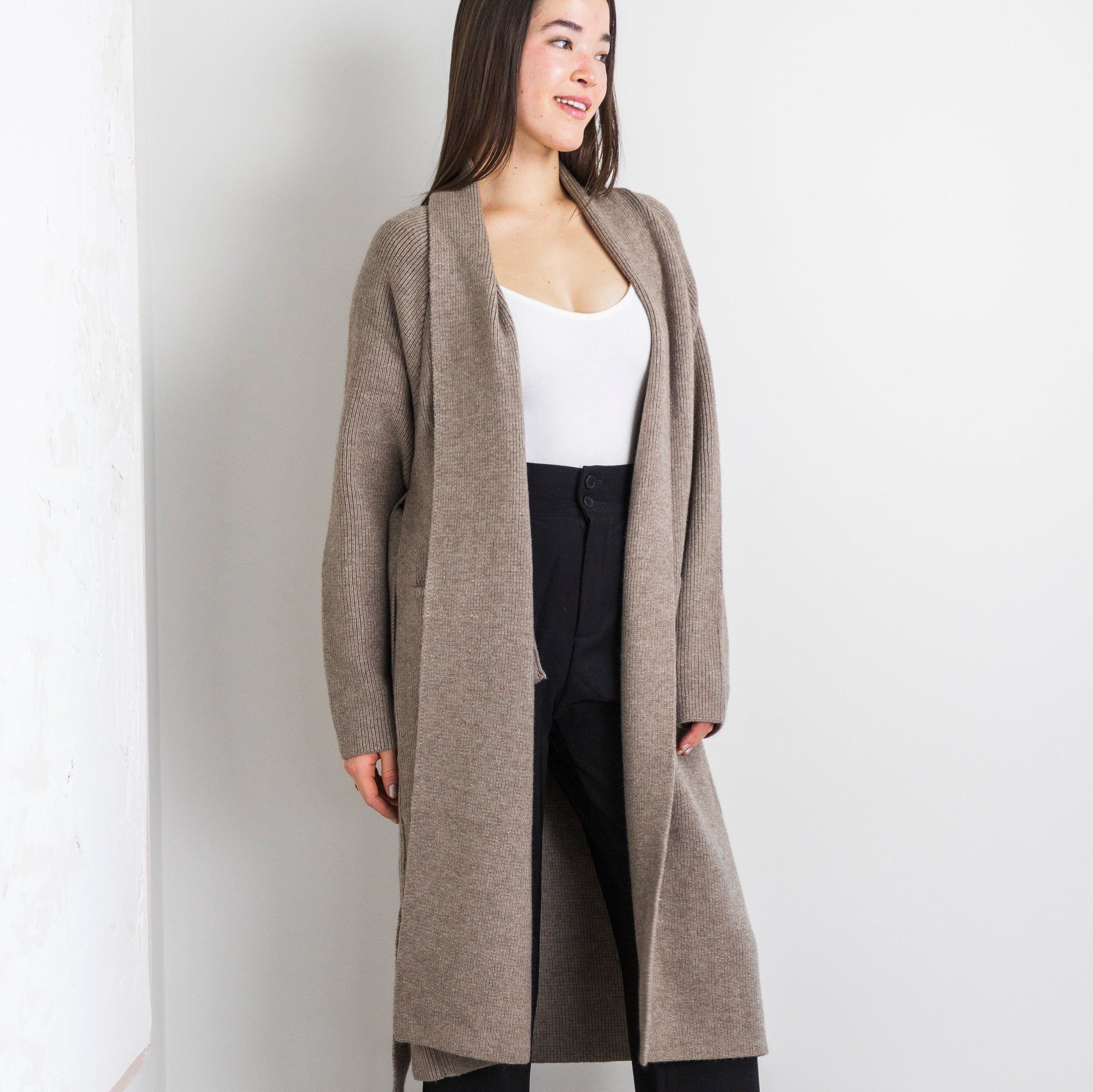 Eleanor Knit Cardigan in Mocha