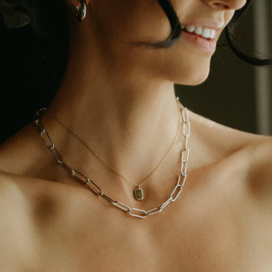 Elegant Gold Necklace