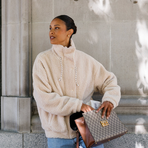 Veste Sherpa à boutons-pression par Brunette The Label