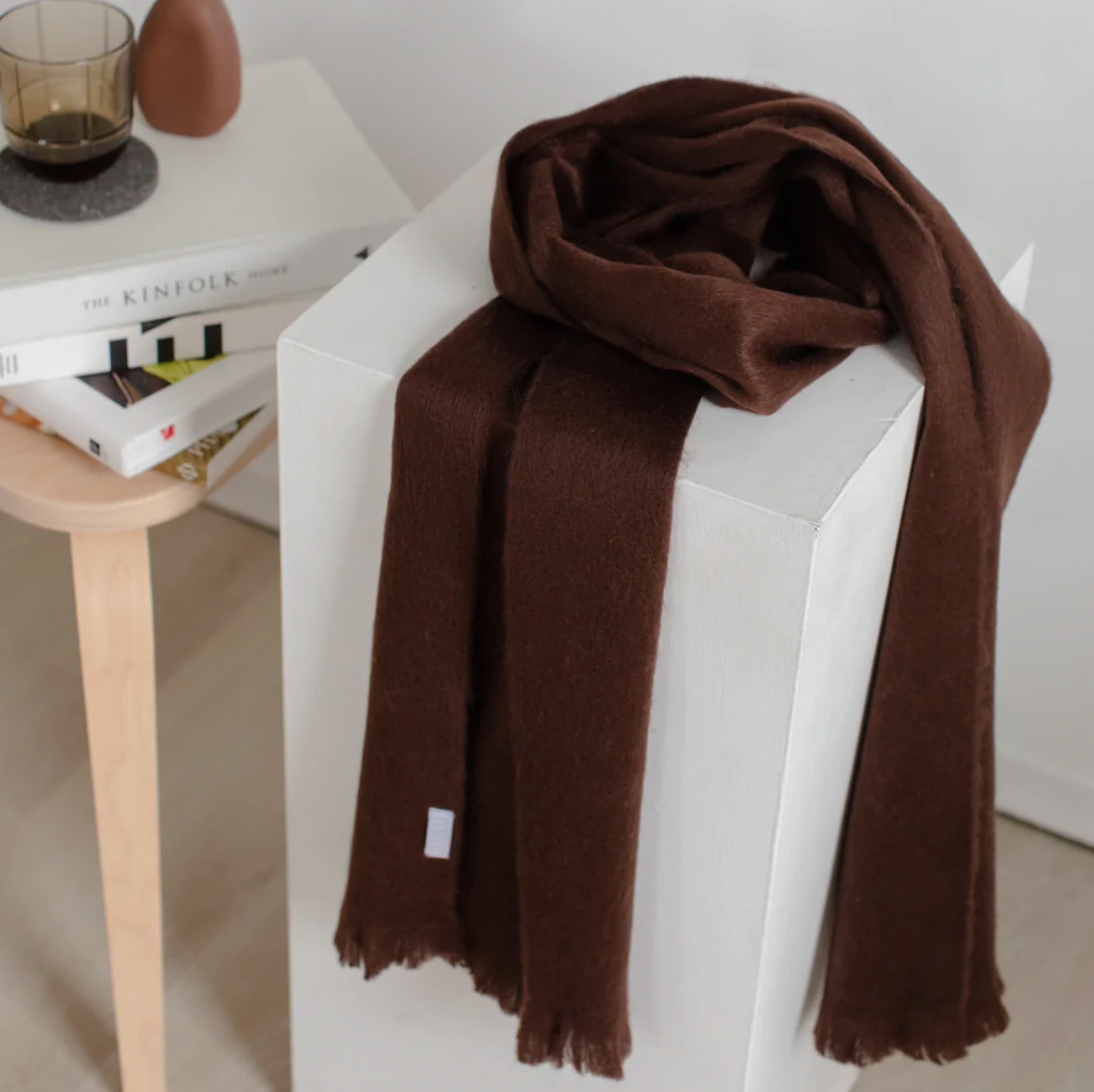 Seamless Alpaca Blend Coffee Scarf