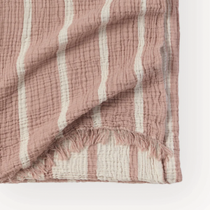 Crinkle Shell Striped Cotton Throw